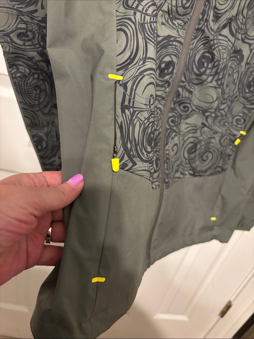 BMW Authentic Active Functional Jacket - Picture 5 of 10